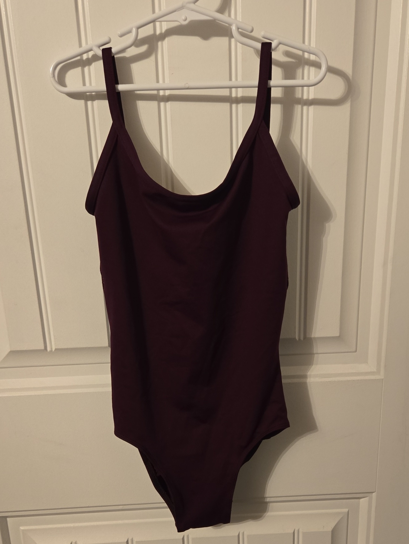 Women’s Scoop Neck Bodysuit In Deep Plum